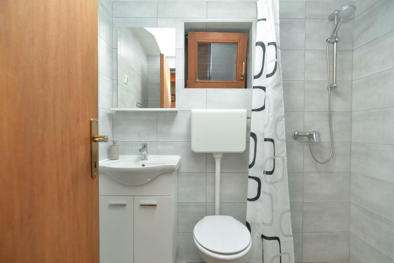 Apartment Mitar 1271 Fažana Zewnętrze zdjęcie